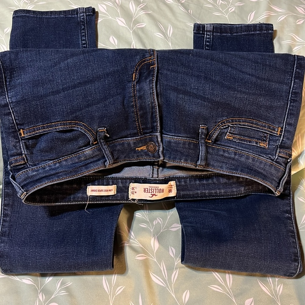 HOLLISTER size 9r (29w 30L) low rise super skinny soft in great condition Jeans - Picture 4 of 5